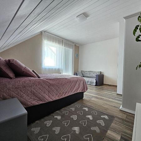 Ferienwohnung Gold-Blick Корбах Екстер'єр фото